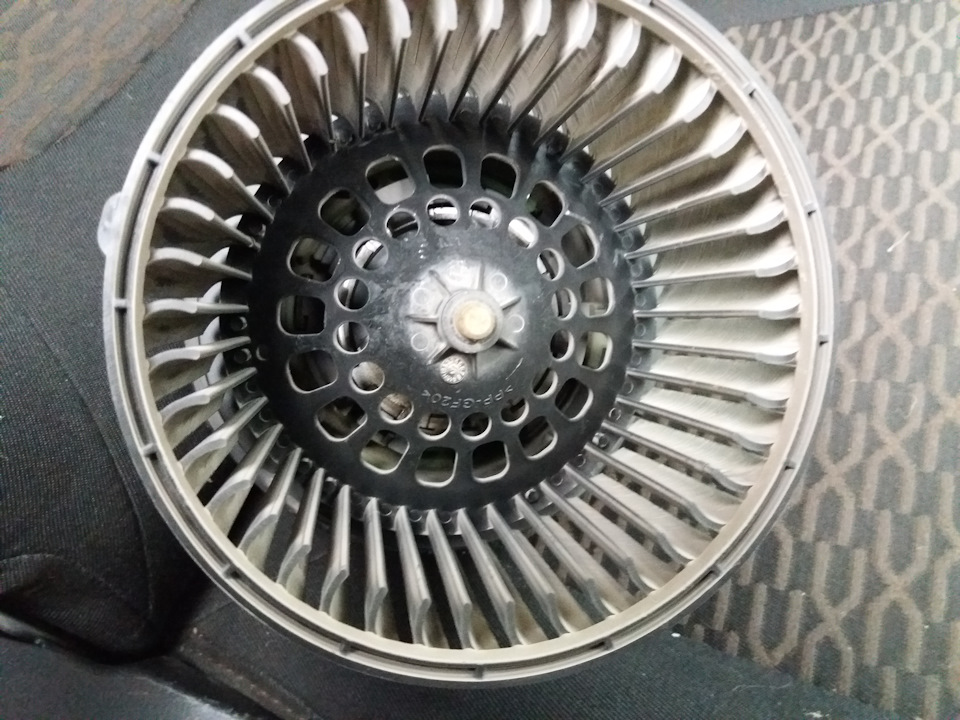 Вибрация печки — Lada Vesta, 1,6 л, 2017 года | своими руками | DRIVE2