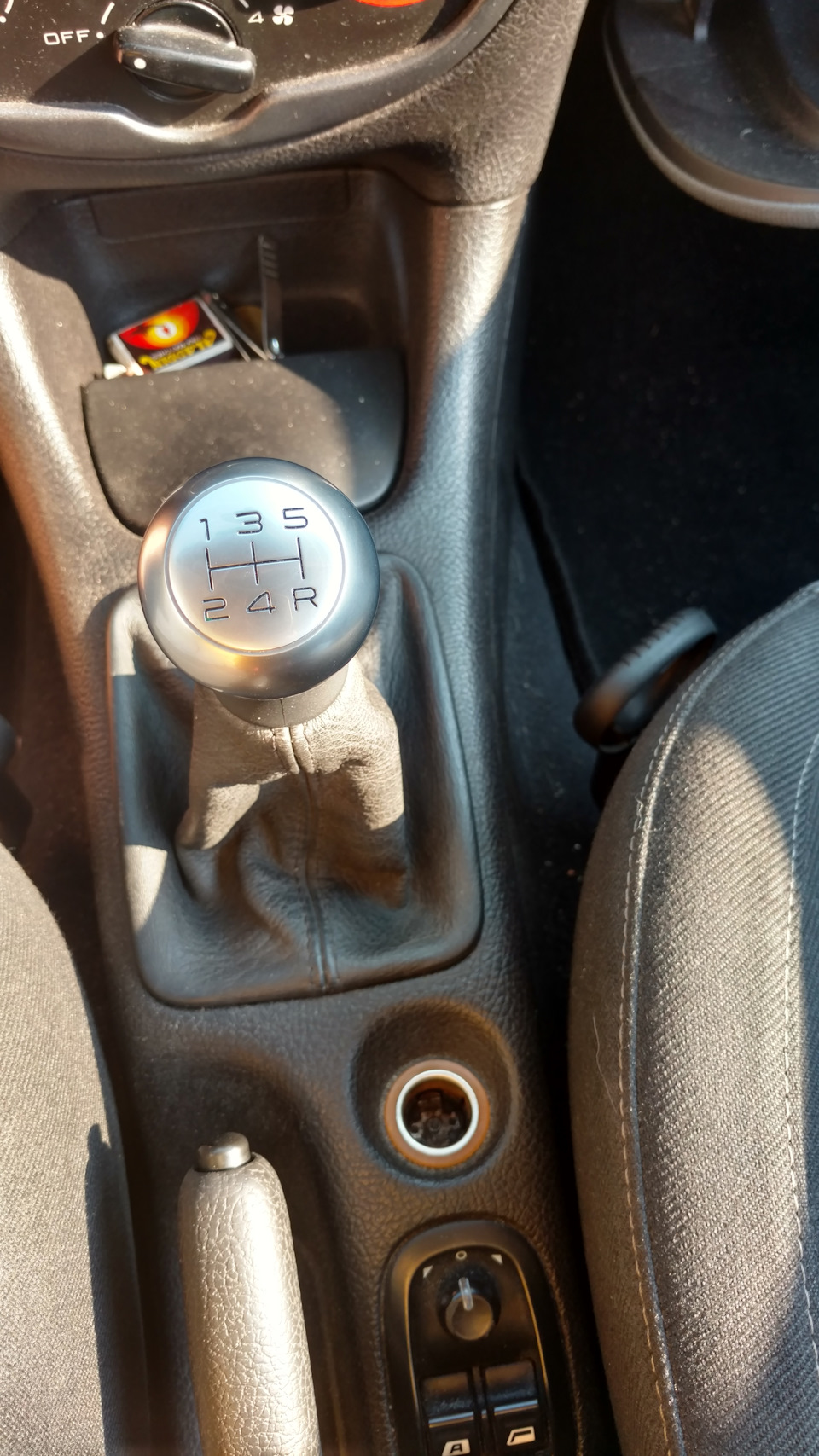Как снять ручку кпп пежо 206 Ручка кпп - Peugeot 206 CC, 1,6 л, 2003 года плановое ТО DRIVE2