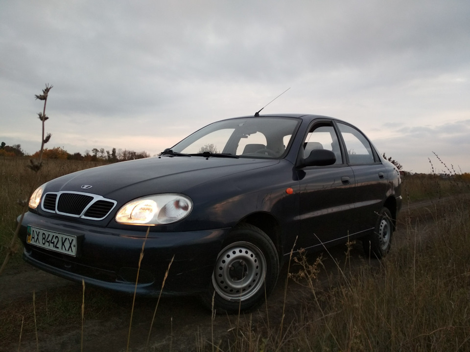 Део сенс. Дэу Сенс 1.3. Дэу Сенс 1.3 2003 года польской сборки. Арки Daewoo Sens. Дэу Сенс 2014 года болотного цвета.