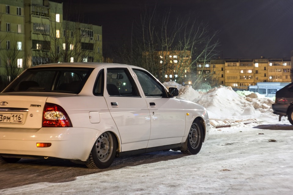 Приора белая 90 аквариум