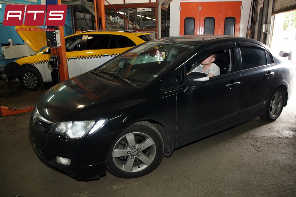 Honda Civic 4D: плановое ТО 120 и замена передних амортизаторов — ATS ...