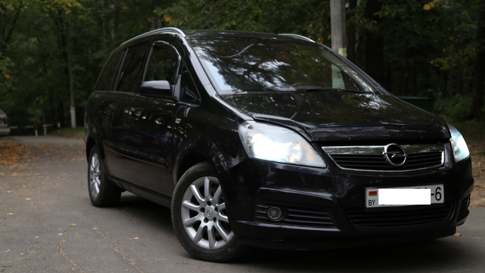 Opel Zafira B 1.9 бензиновый 2007 | на DRIVE2