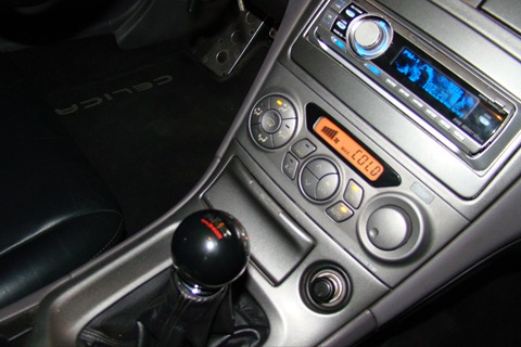 Re-lighting the center console FAQ - Toyota Celica 19 L 2001