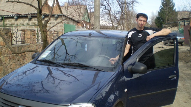 аккумулятор — Renault Logan (1G), 1,4 л, 2010 года | аксессуары | DRIVE2