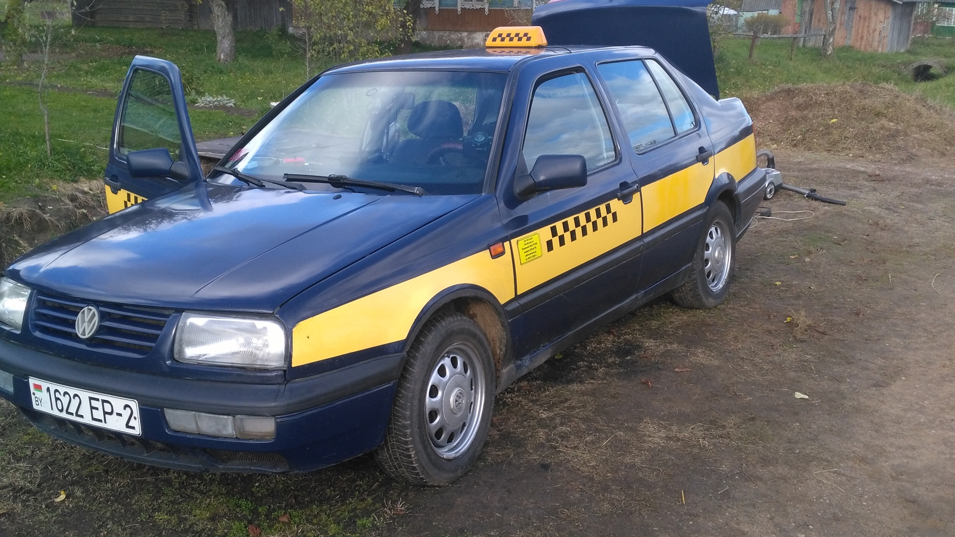 Volkswagen Vento 1.8 бензиновый 1994 | зверь а не машина на DRIVE2