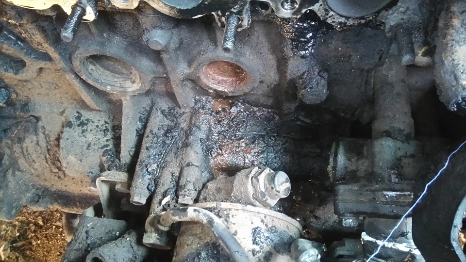 Течь тосола — Mitsubishi Delica (P35W), 2,5 л, 1990 года | поломка | DRIVE2