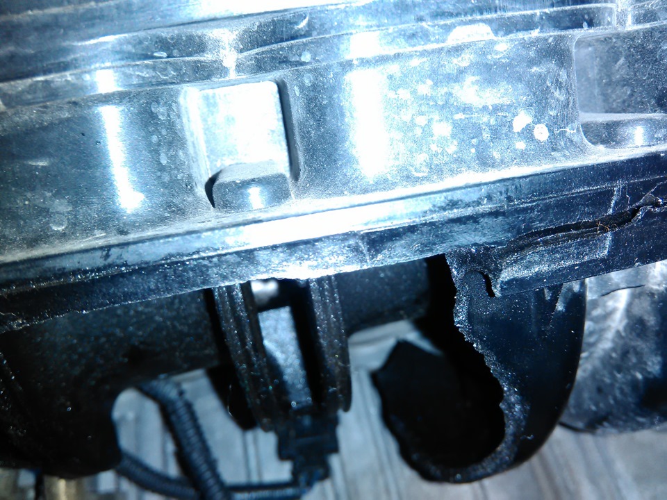 Лопнул впускной коллектор, требуется помощь — Geely Emgrand EC7 FE-1, 1 ...