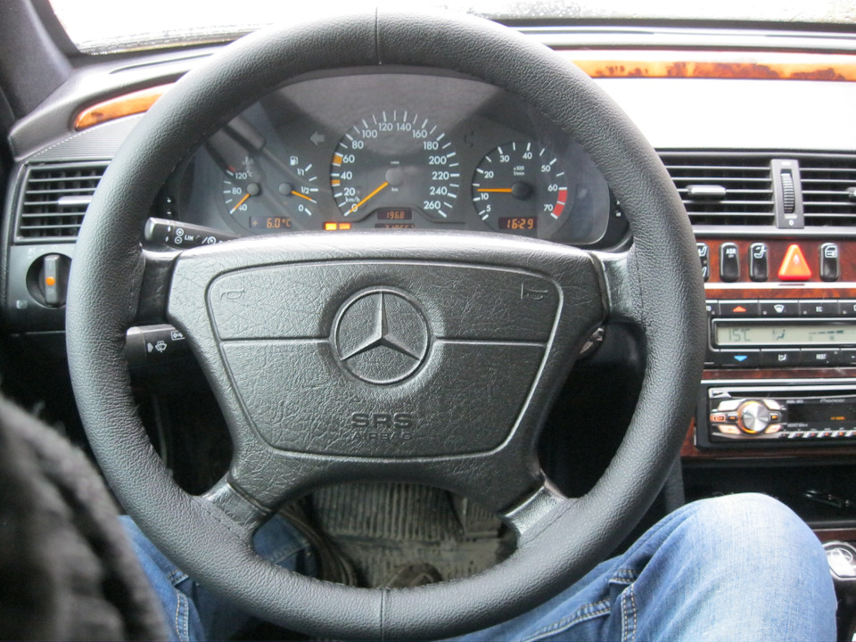 Руль Mercedes w202