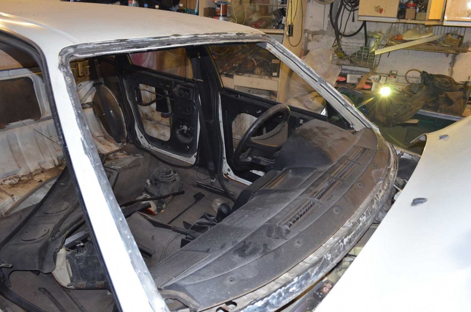 Подготовка к покраске, восстановление обогрева заднего стекла. — Audi ...