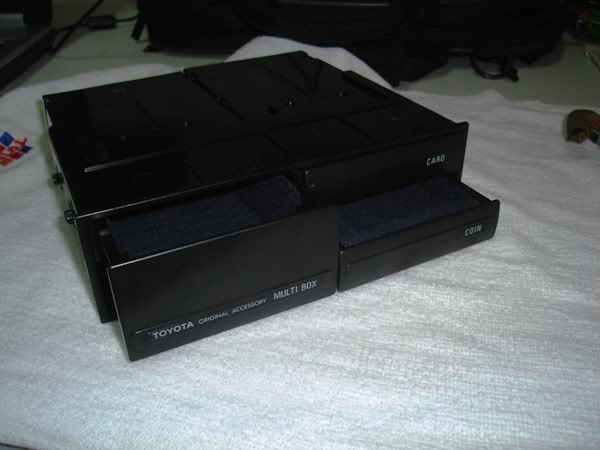 Multi toyota. Toyota corolla 1. Multi toyota. 5. Бокс на тойоту рактис.