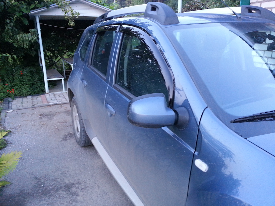 12 — Renault Duster (1G)