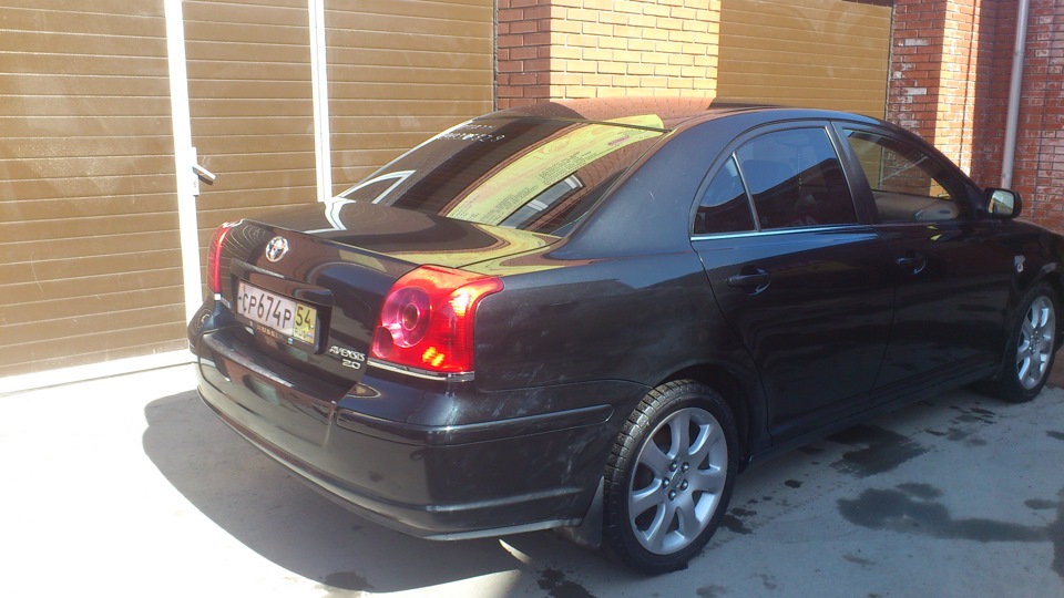 Toyota Avensis II 2.0 бензиновый 2003 | Черный перламутр на DRIVE2