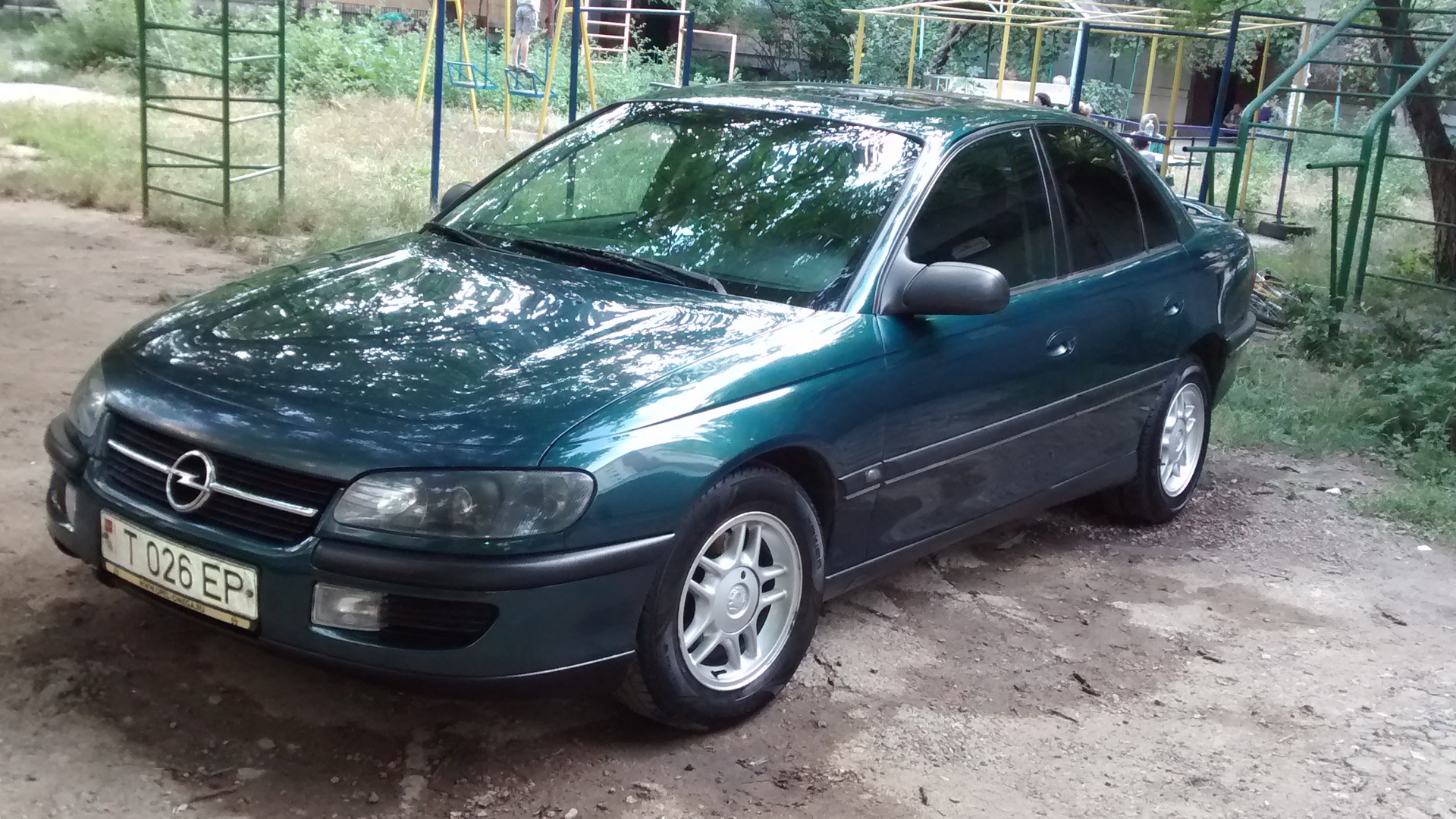 Opel Omega B 2.0 бензиновый 1997 | Зеленая Молния ! 2.0 16v на DRIVE2