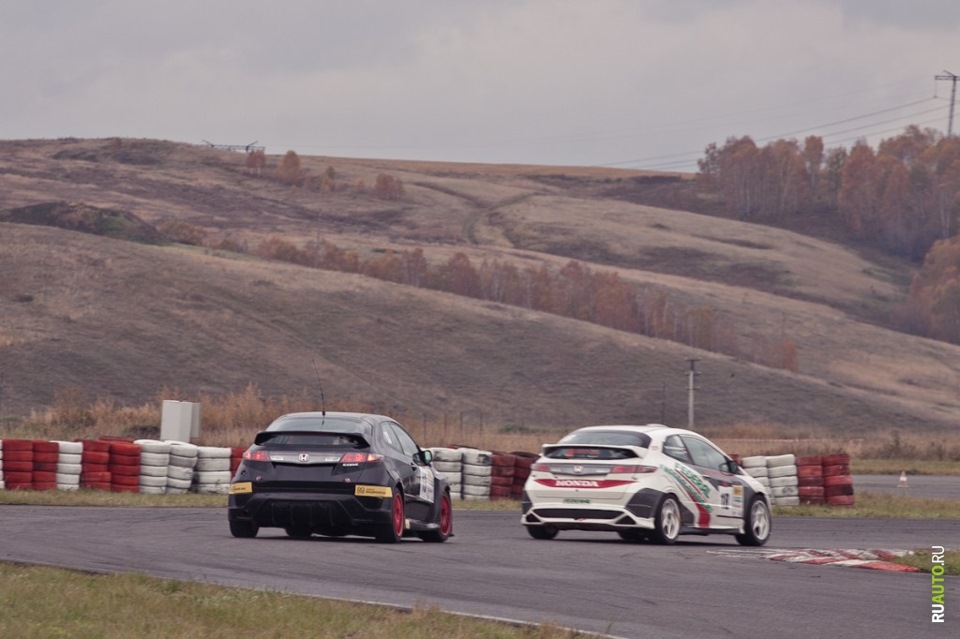 Фото в бортжурнале Honda Civic Hatchback (5G)