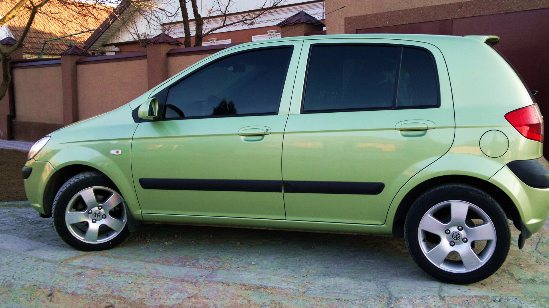 Диски гетц. Hyundai Getz диски r15. Хендай Гетц r15.