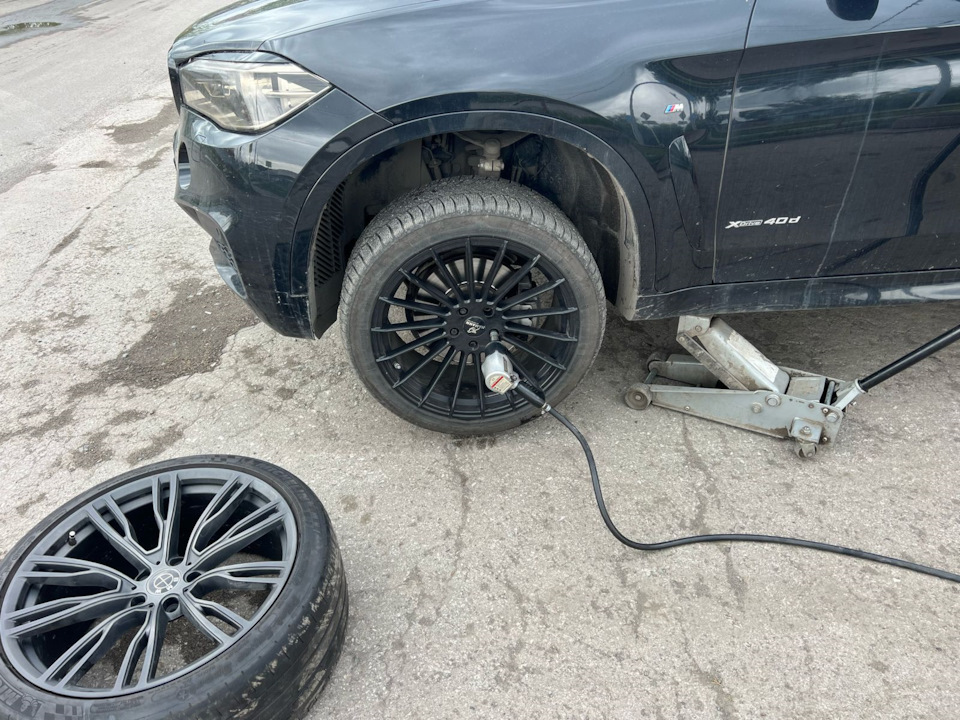 Не держит стояночный тормоз (ручник) — BMW X6 (F16), 3 л, 2019 года ...