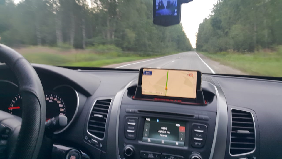 dAAAAgKVruA 960 держатель для телефона kia sorento