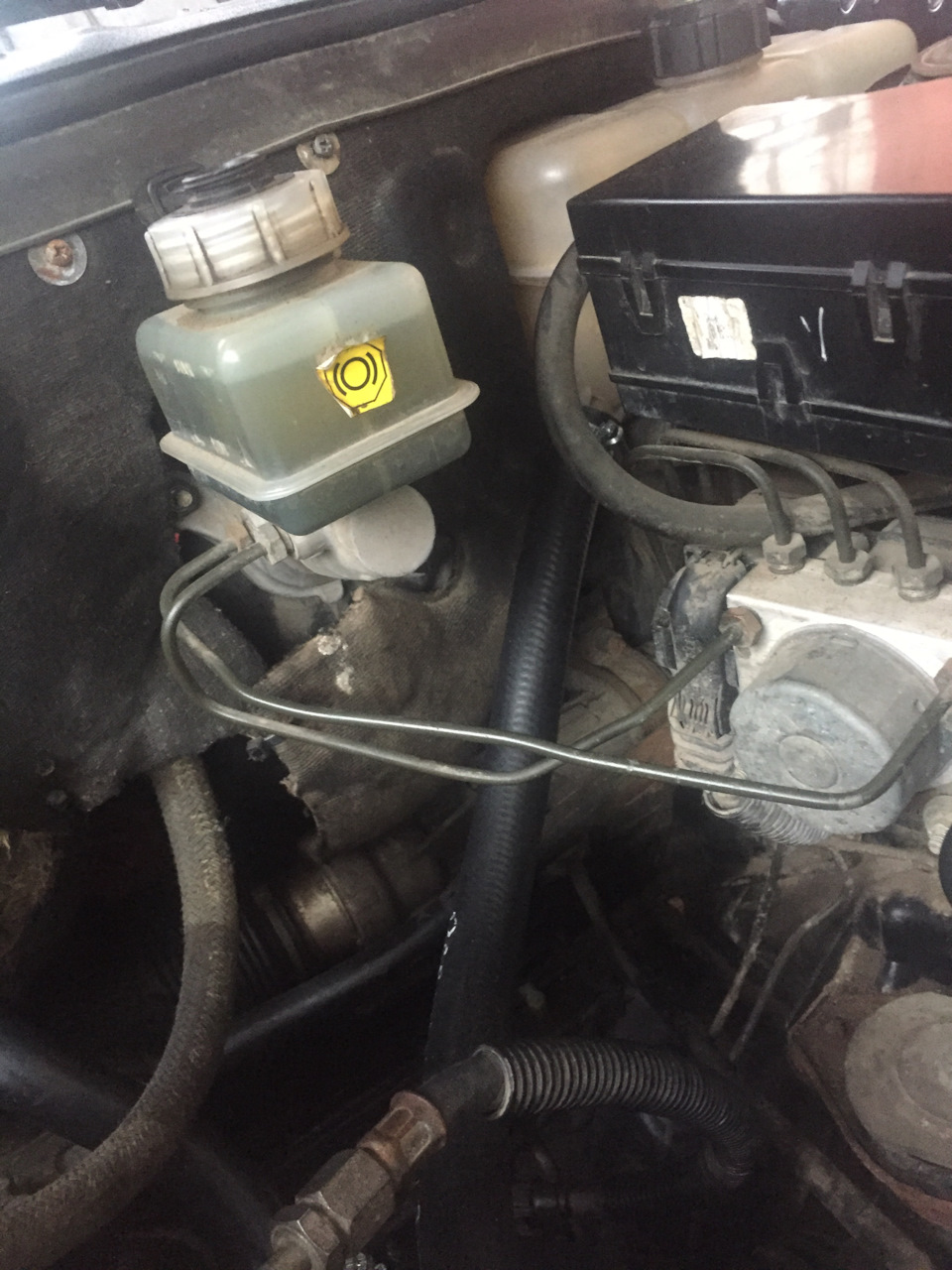 Замена лампочек в блоке печки — Peugeot 307, 1,6 л, 2001 года ...