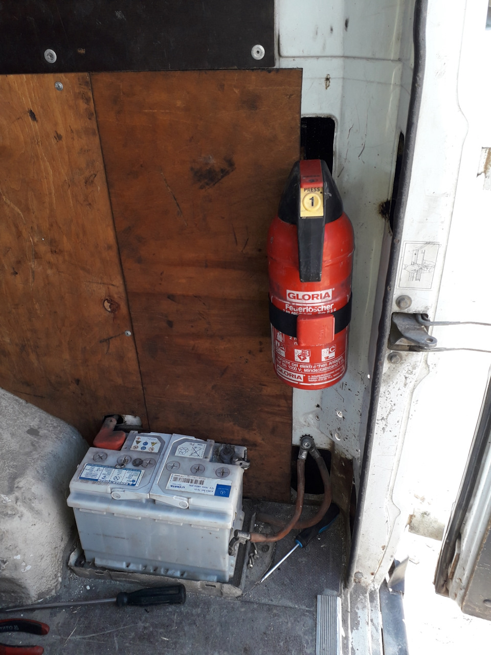 Как установить рейлинги на киа спортейдж 4 своими руками - фото