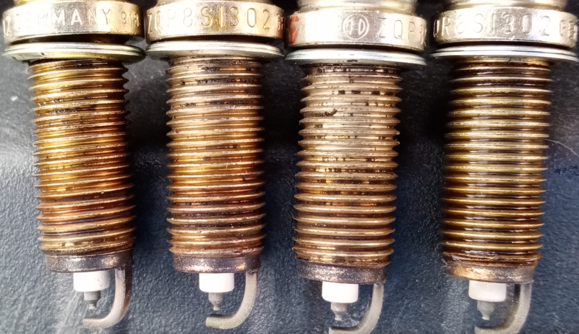Периодическая проверка свечей BOSCH IRIDIUM R6 ZQR8SI302. Азелит ...