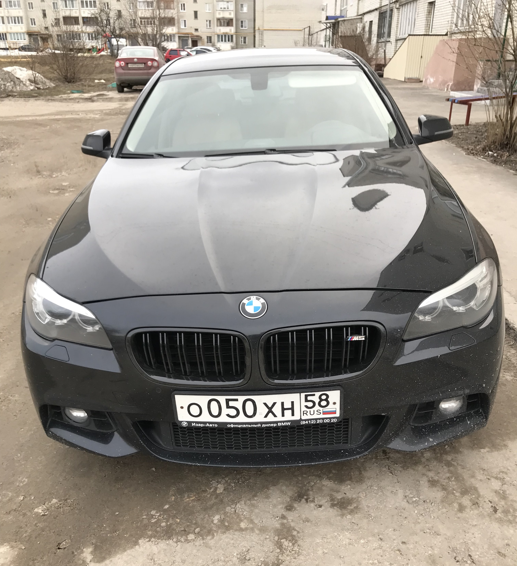 BMW f10 черный зима