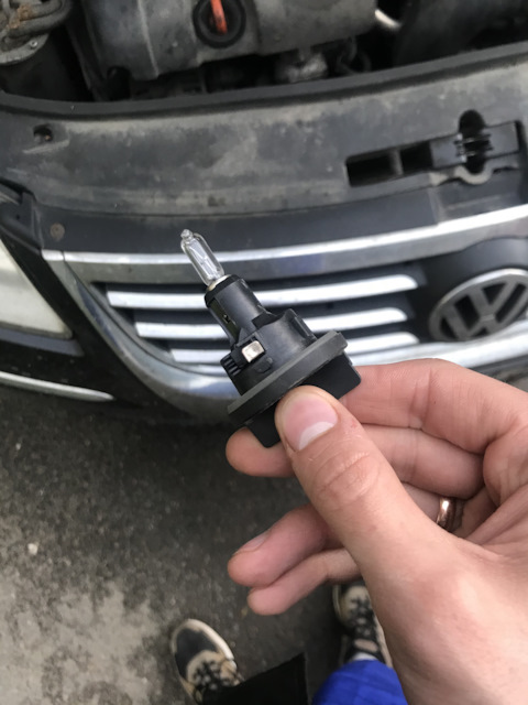 Volkswagen touran как поменять лампочку Бортжурнал Volkswagen Touran 