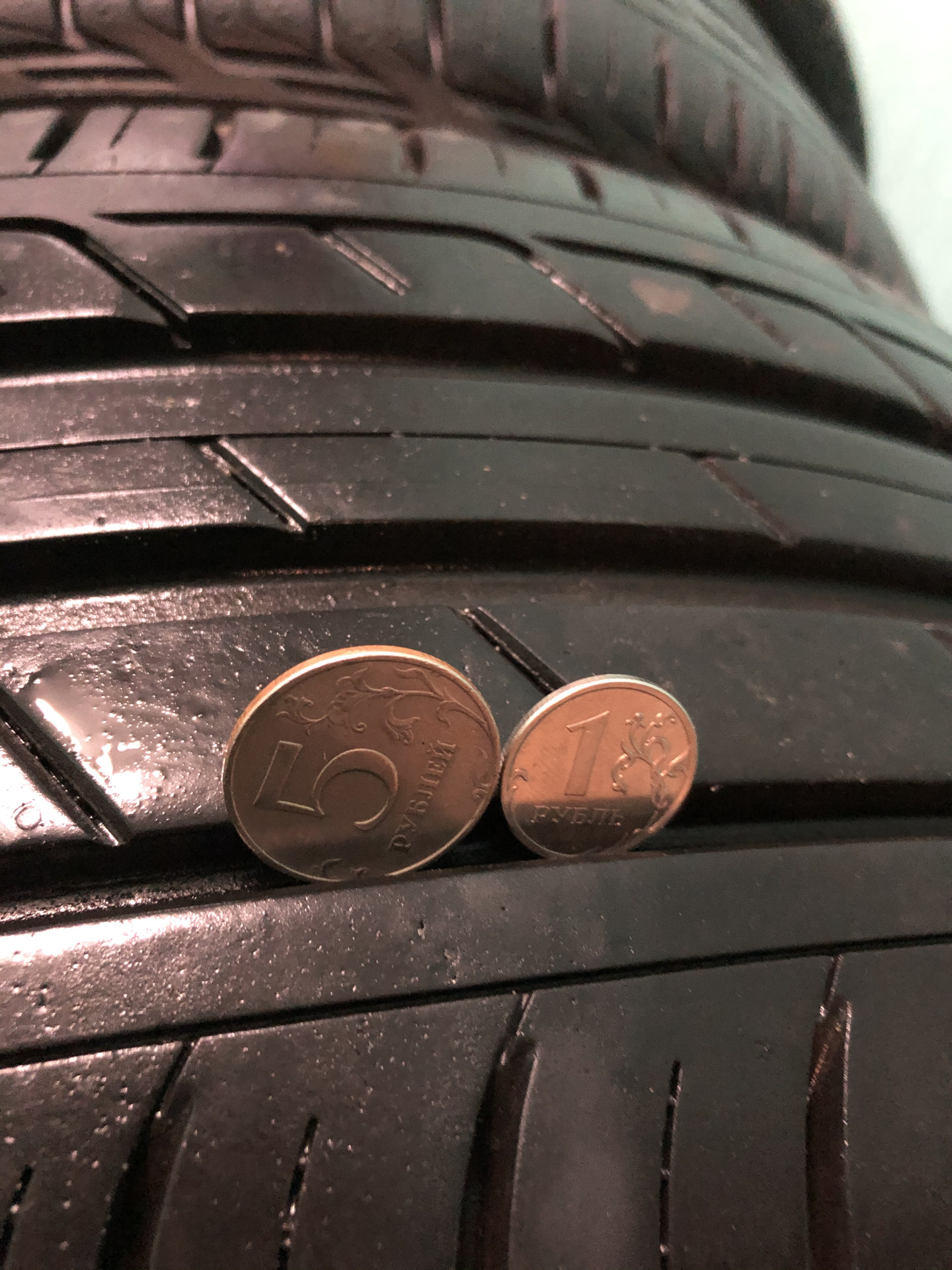 Bridgestone turanza 6. Bridgestone Turanza t001. Bridgestone Turanza t001 225 45 17. Бричстоун т 001 Бриджстоун Туранза. Bridgestone Turanza t001 Дата выпуска.