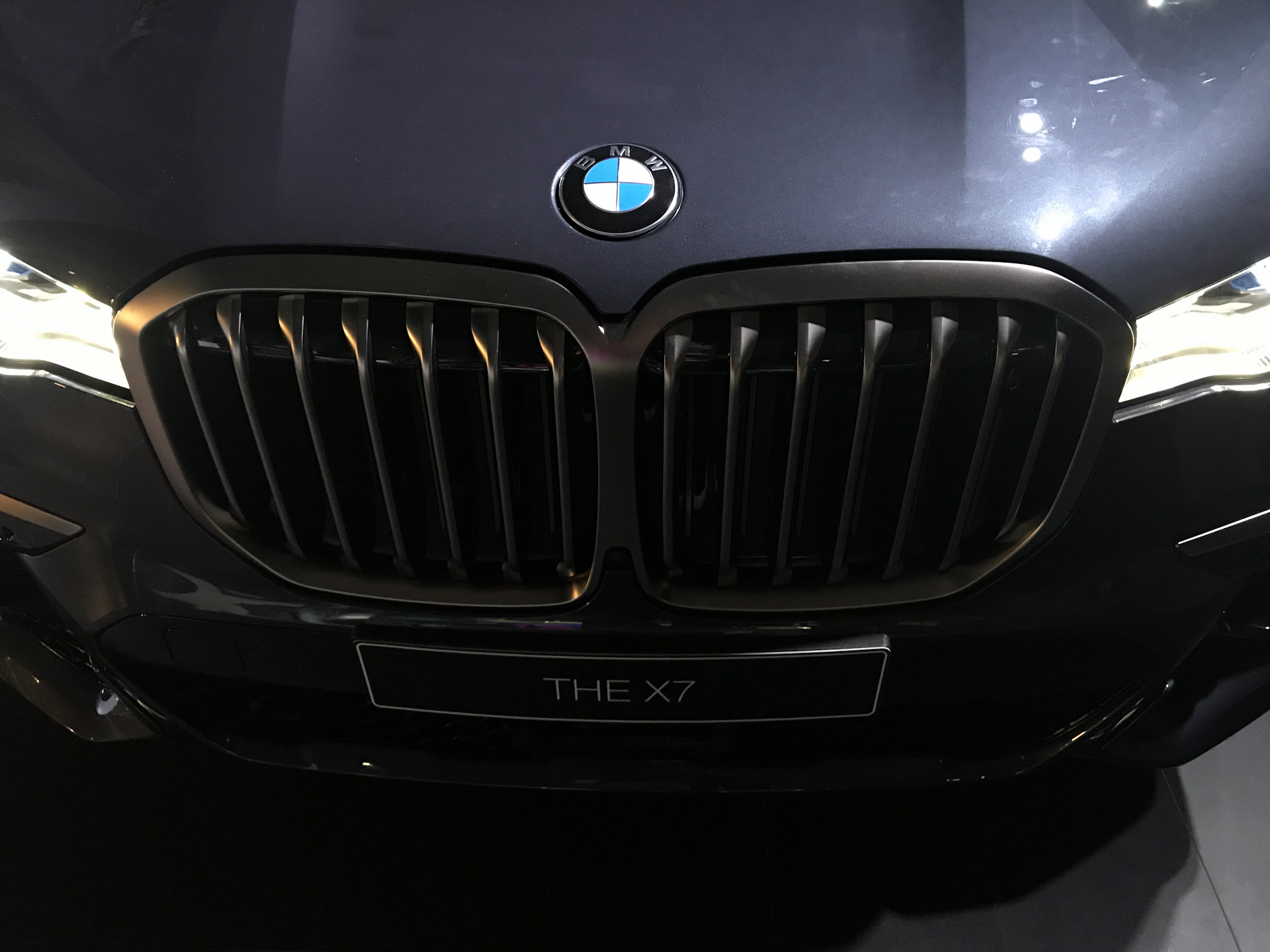  BMW 7 series  X7 26012019 2