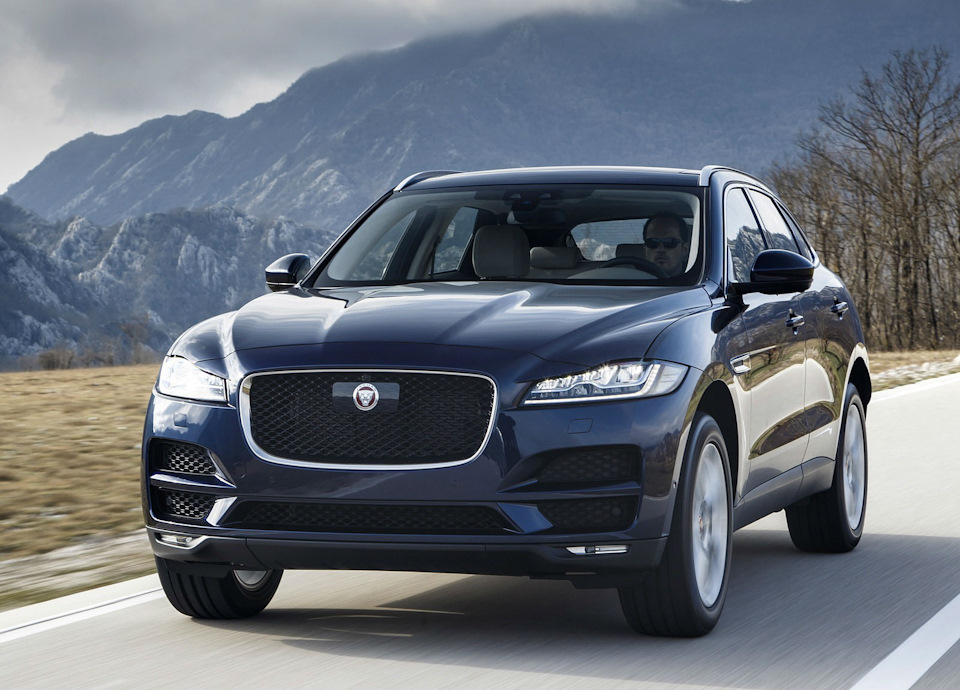 Jaguar f Pace 2016