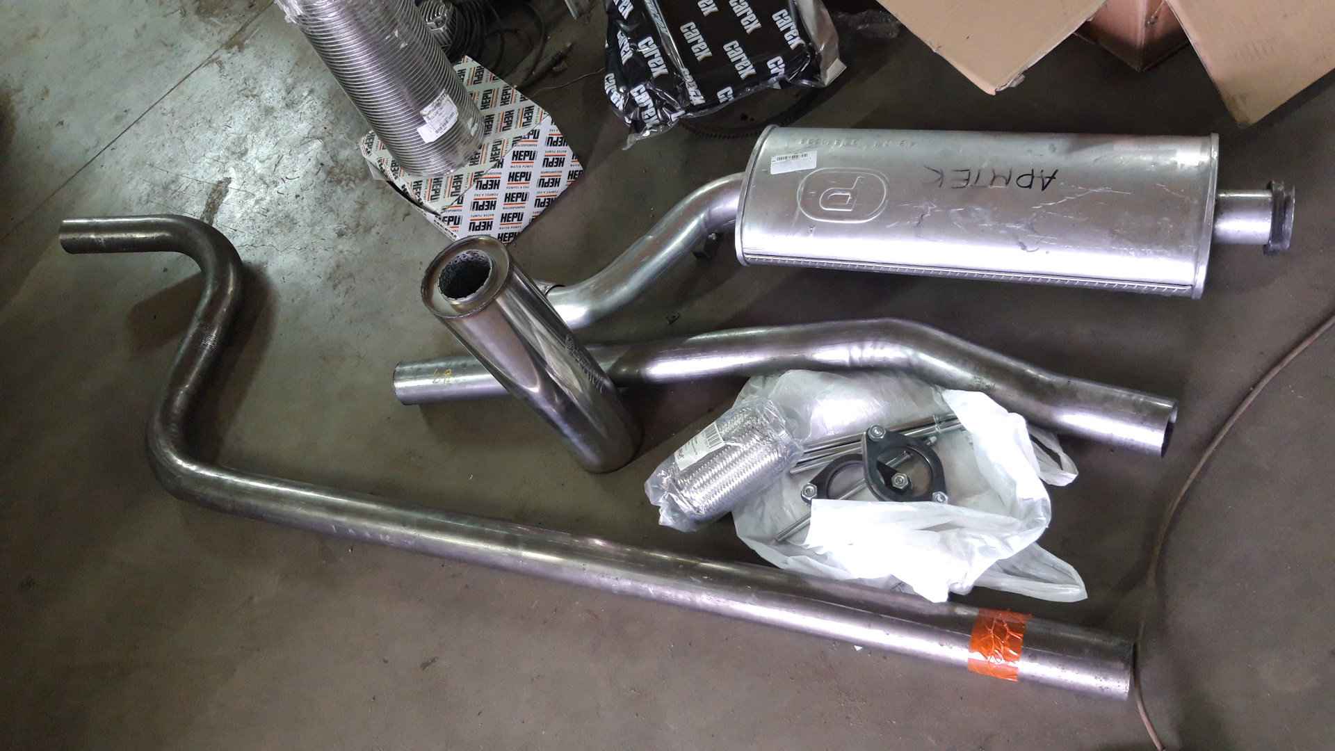 Выхлоп на е39 63мм. Труба выхлопная 63 мм 90 градусов. Выхлоп 63мм. Выхлоп 63мм. Паук 4.