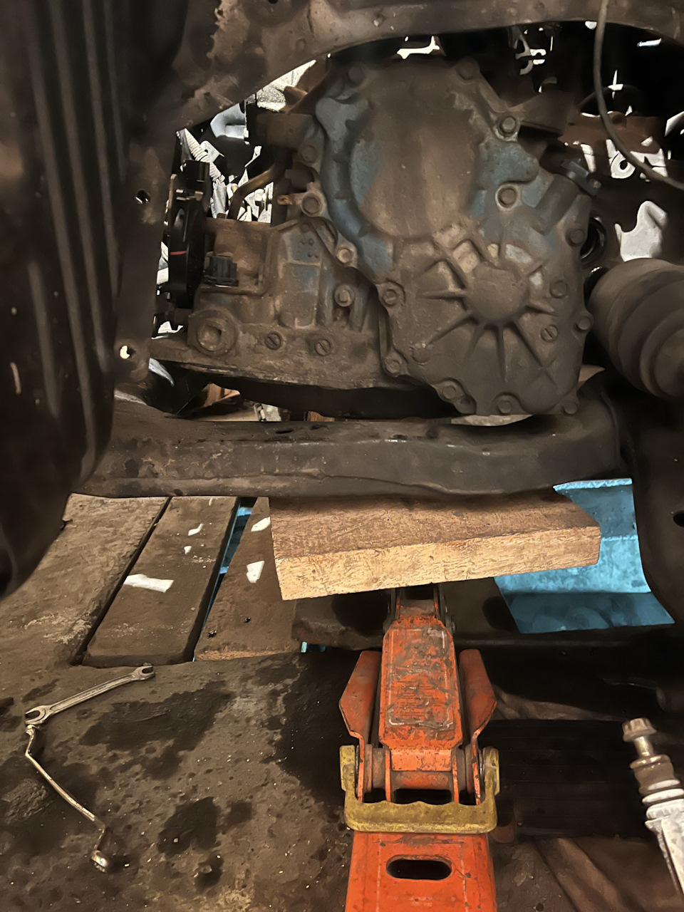 Фото в бортжурнале Nissan Teana (J31)