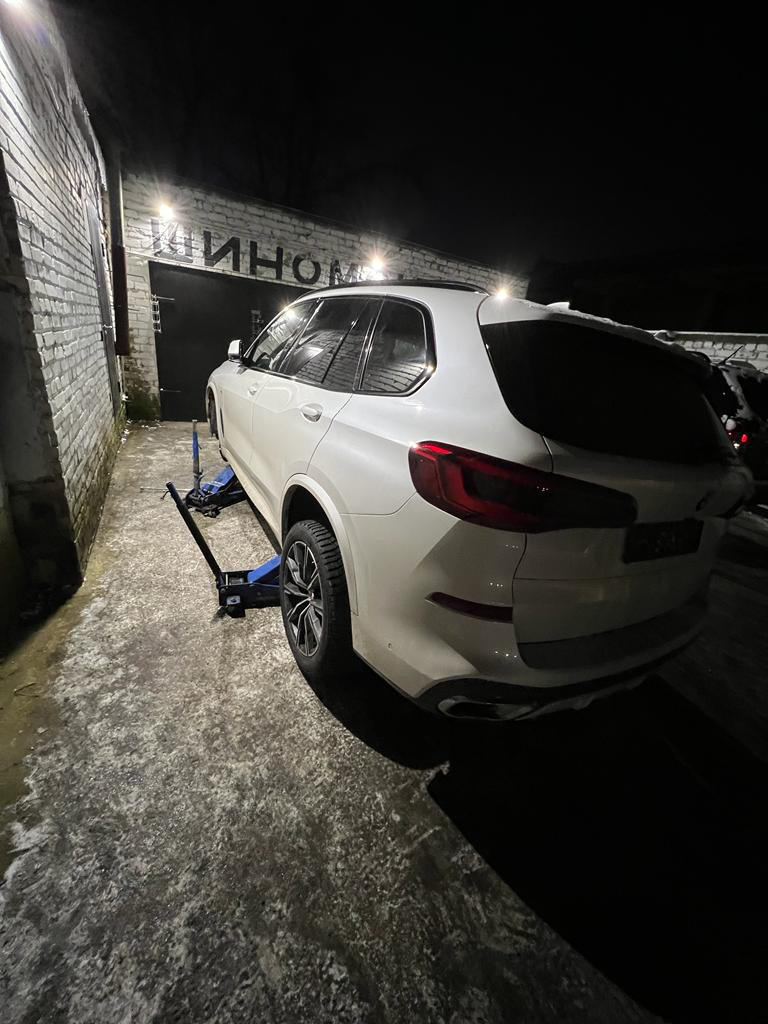 Фото в бортжурнале BMW X5 (G05)