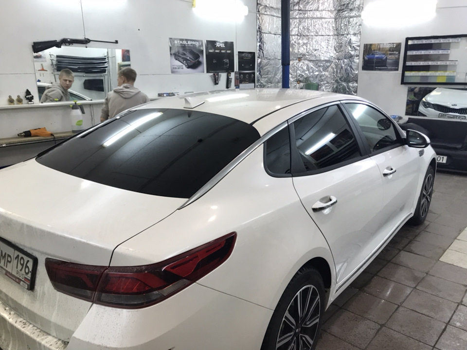 Kia Optima с панорамной крышей