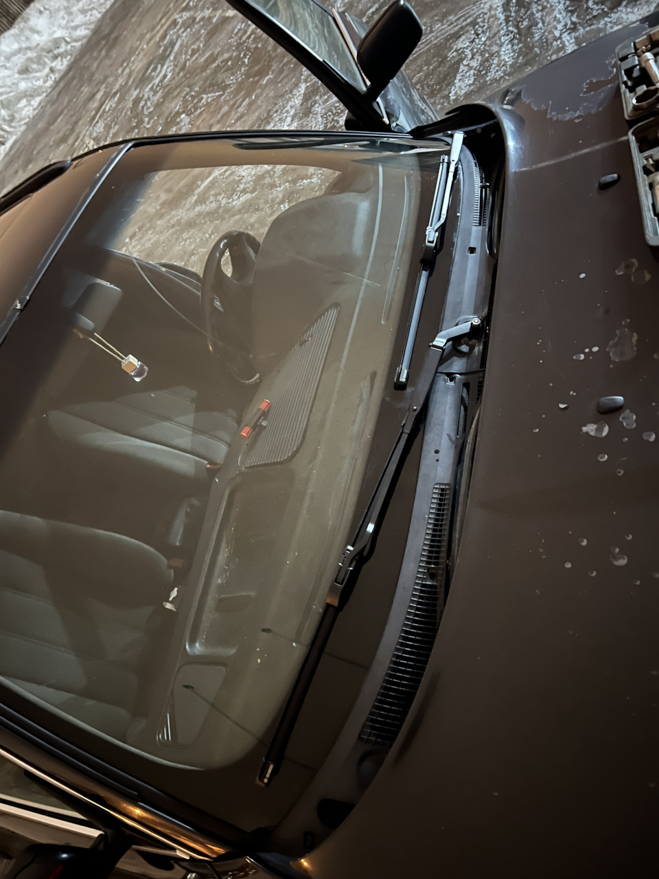 Решение по щеткам Стеклоочистителя — BMW 5 series Touring (E34), 2 л ...