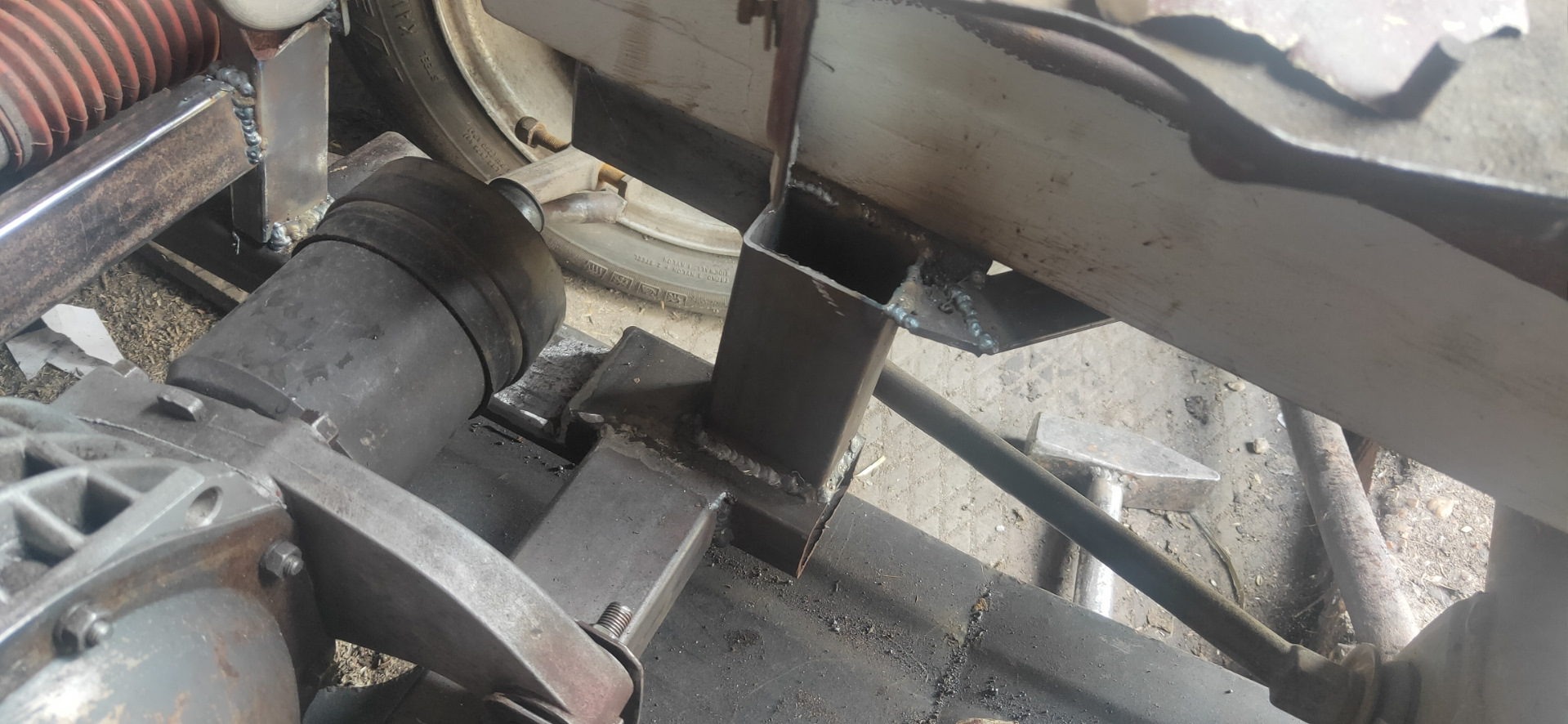 Самодельный подрамник на Иж оду 4х4 — ИЖ 2717, 1,6 л, 2001 года ...