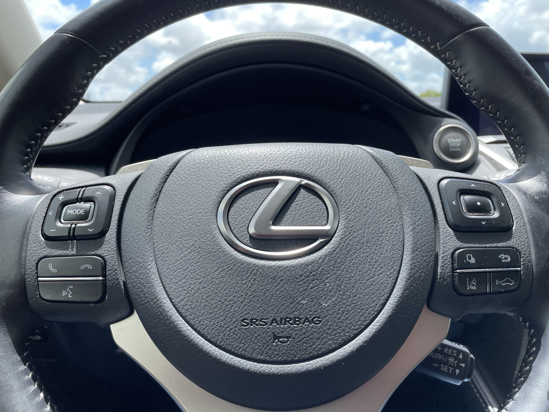 Lexus NS 300 — DRIVE2