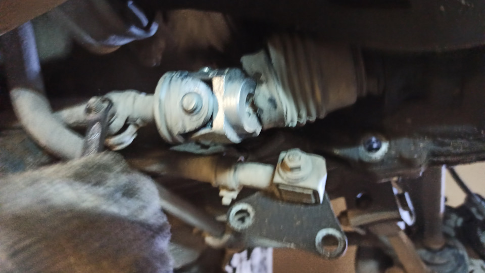 Замена комплекта сцепления, вилки, сальника первичного вала, кардана ...