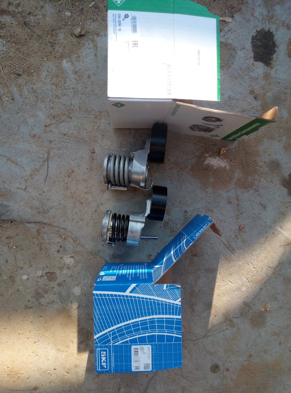 VKM31220 Натяжной ролик, поликлиновойремень SKF | Запчасти на DRIVE2