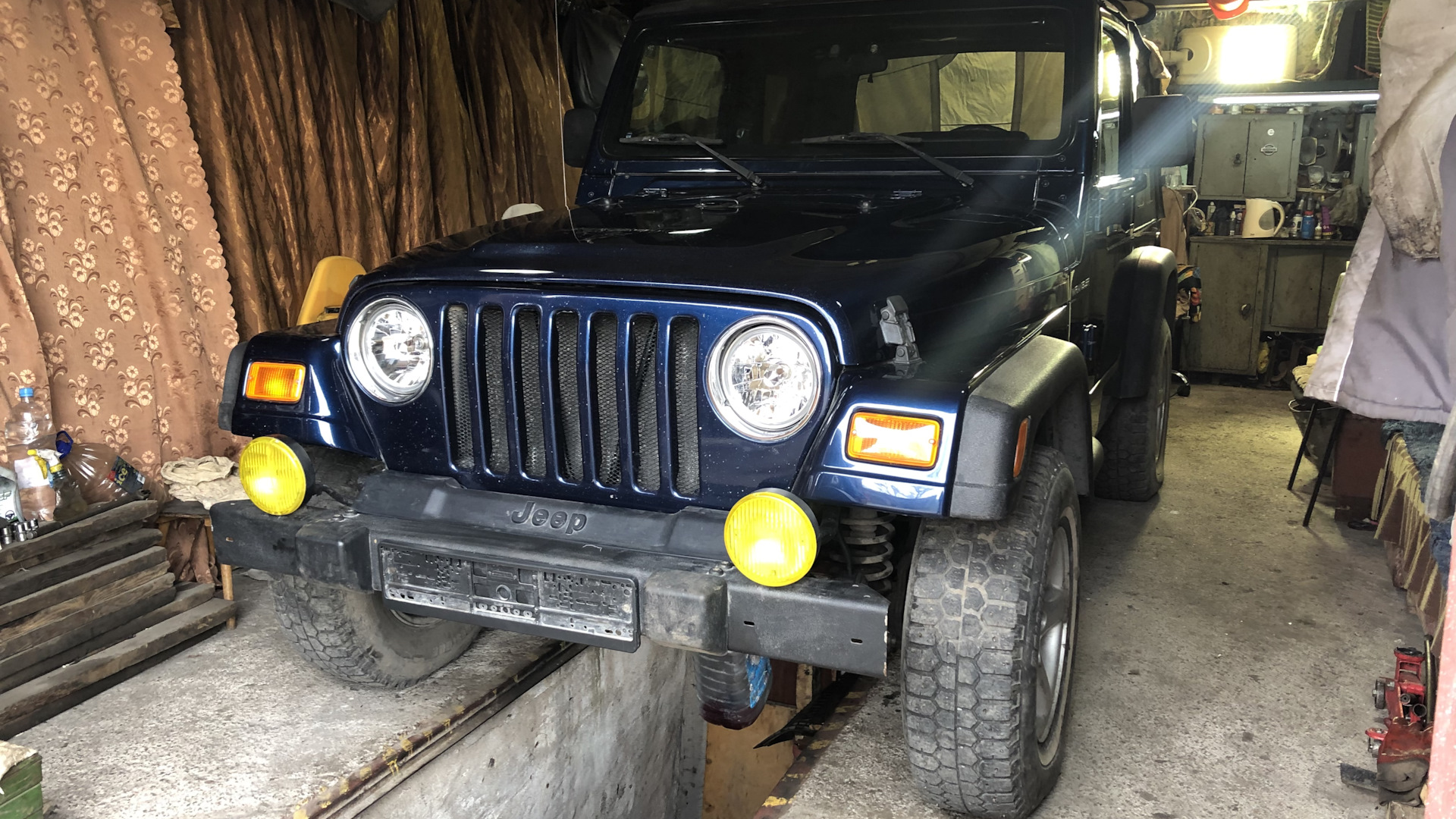 Jeep Wrangler (TJ) 2.4 бензиновый 2004 | 😏 на DRIVE2