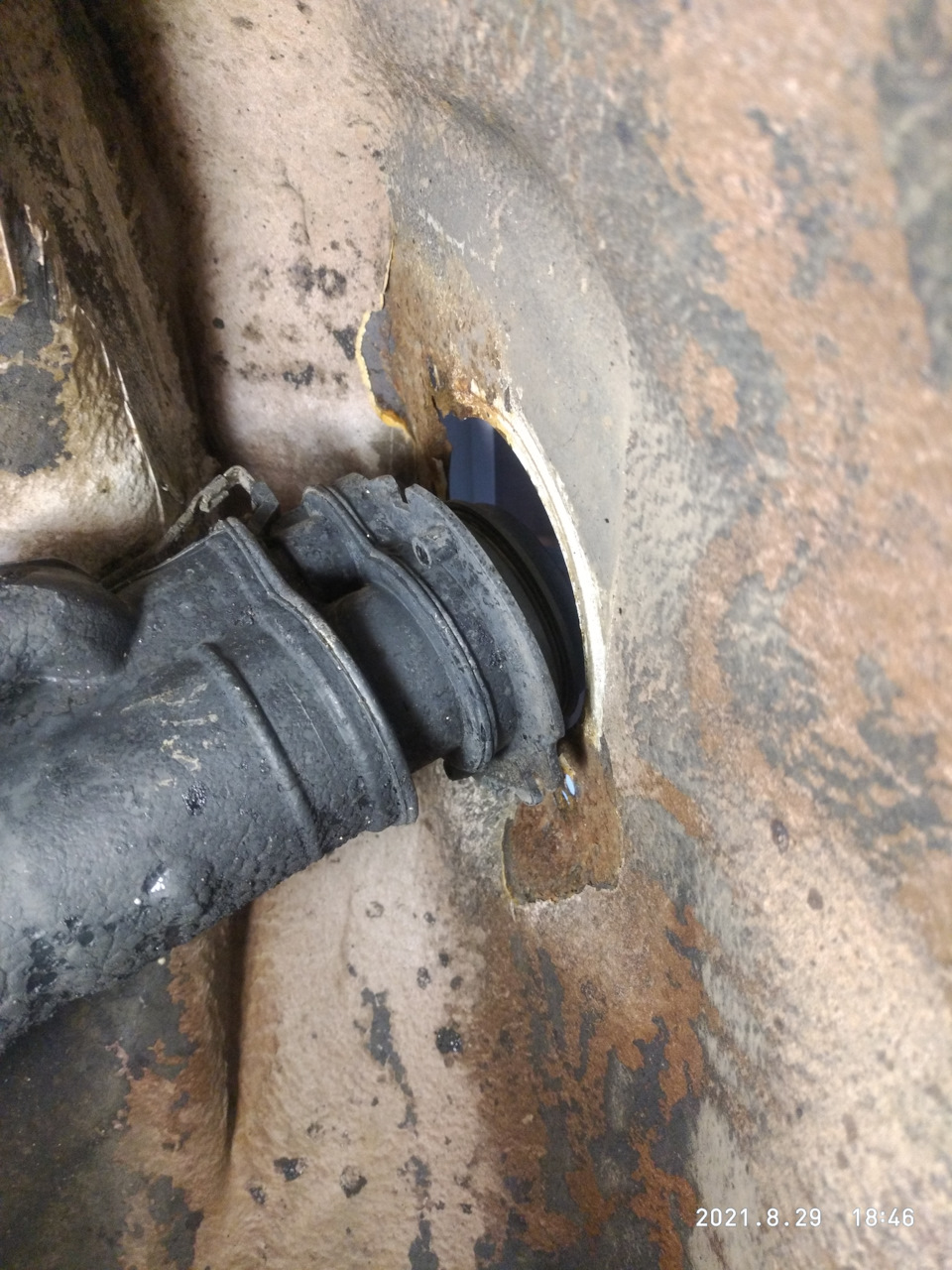 Фото в бортжурнале Lada Ларгус