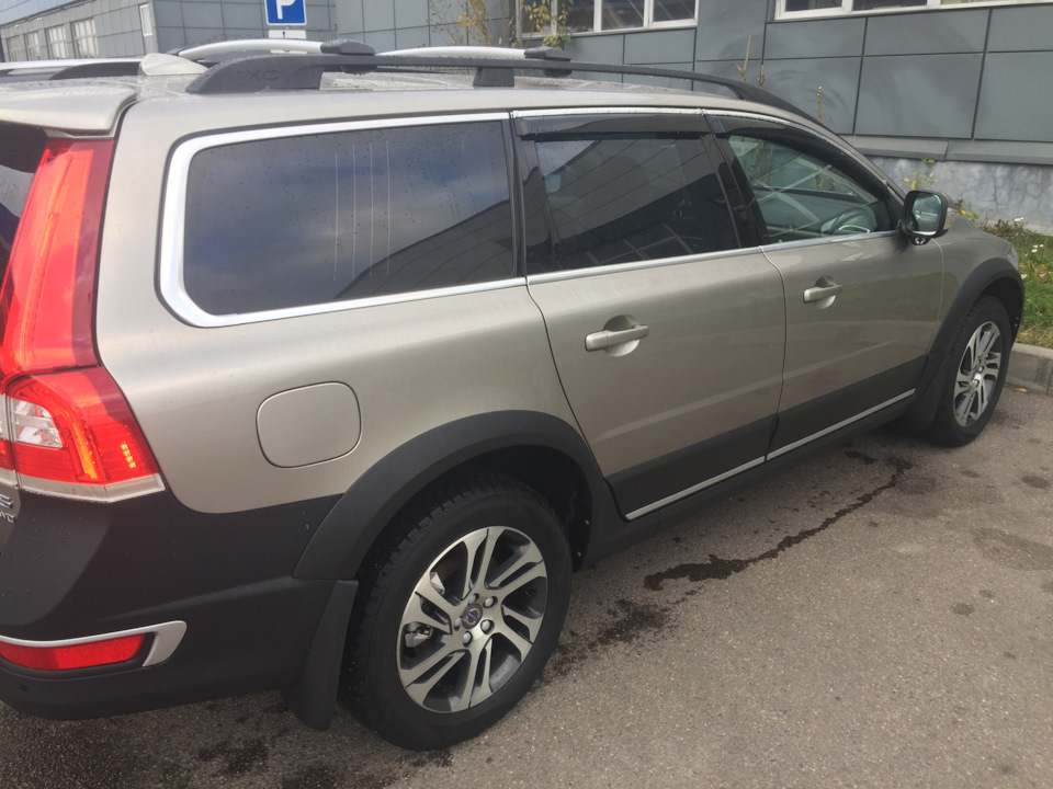 Фото в бортжурнале Volvo XC70 III