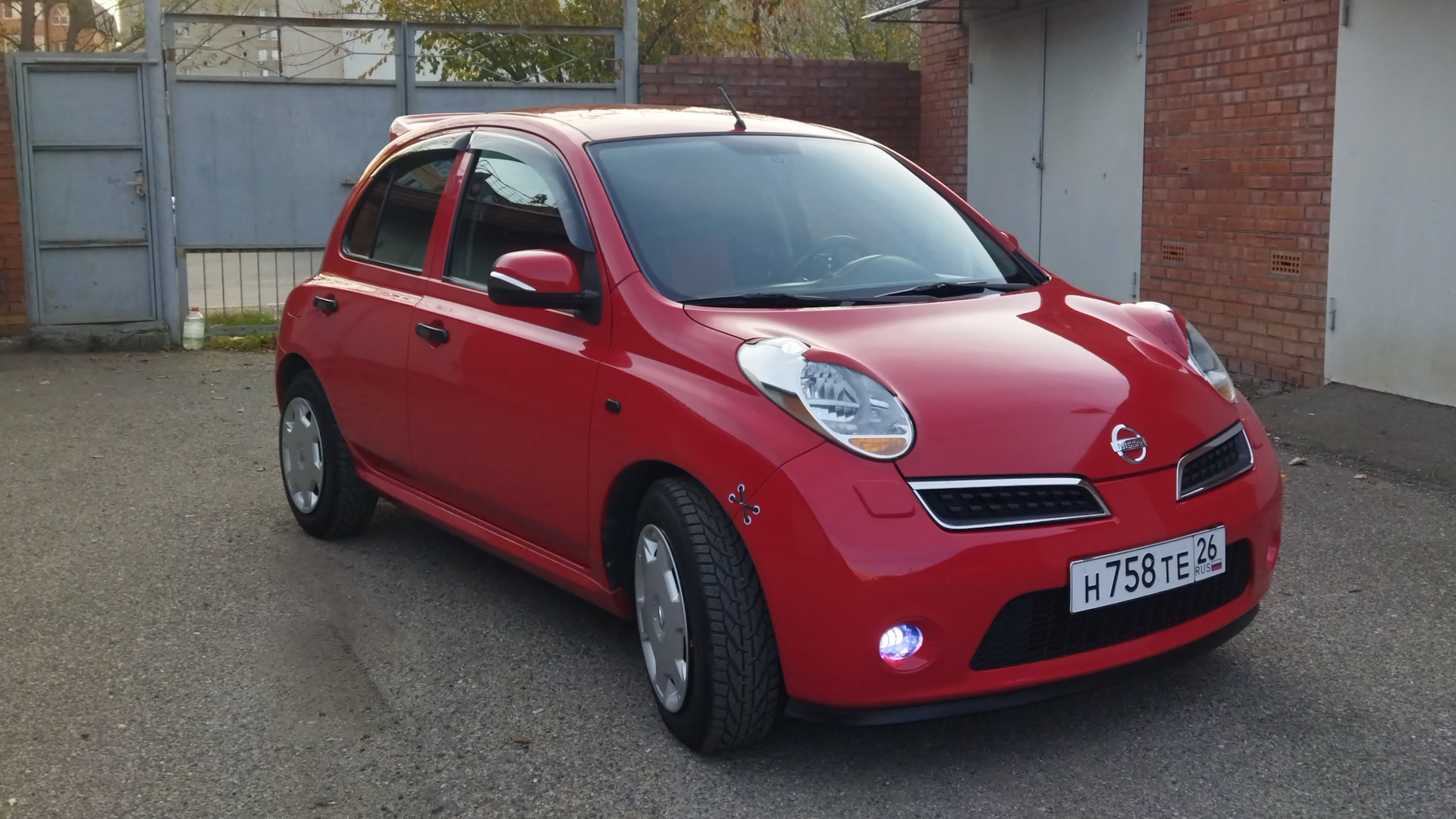 Nissan Micra 3 k12 2002 2010