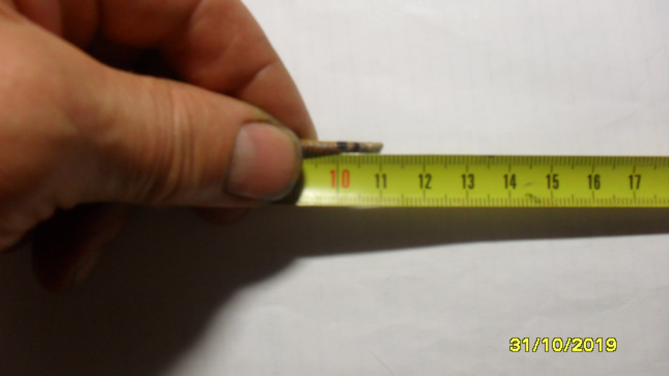 Замер высоты протектора зимних шин — Skoda Fabia Combi Mk2, 1,4 л, 2013 ...