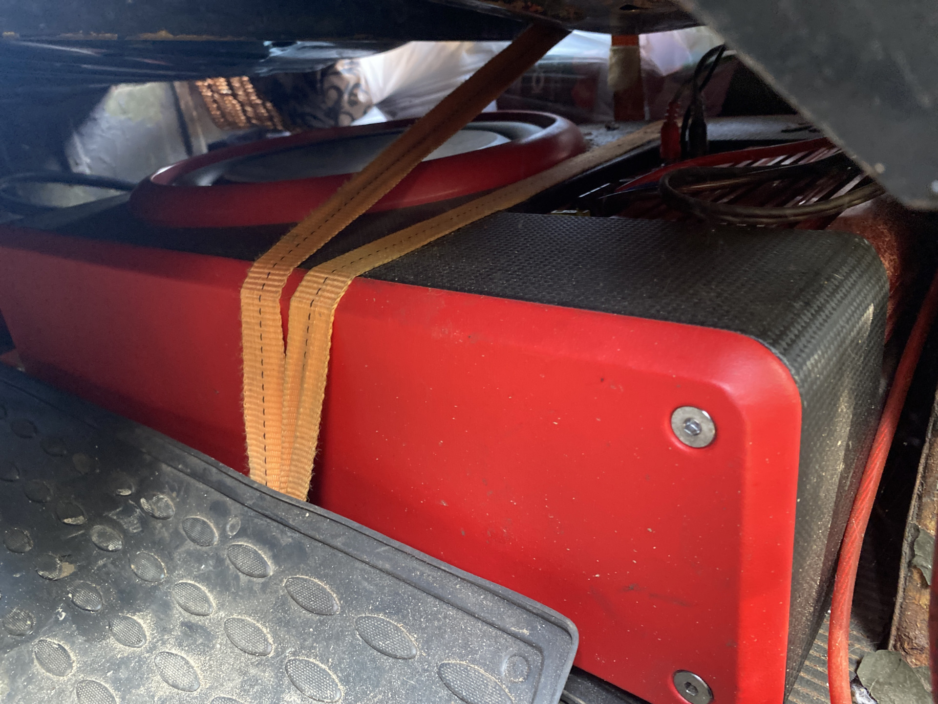 Звук в грязи — УАЗ 3151, 2,7 л, 2003 года | автозвук | DRIVE2