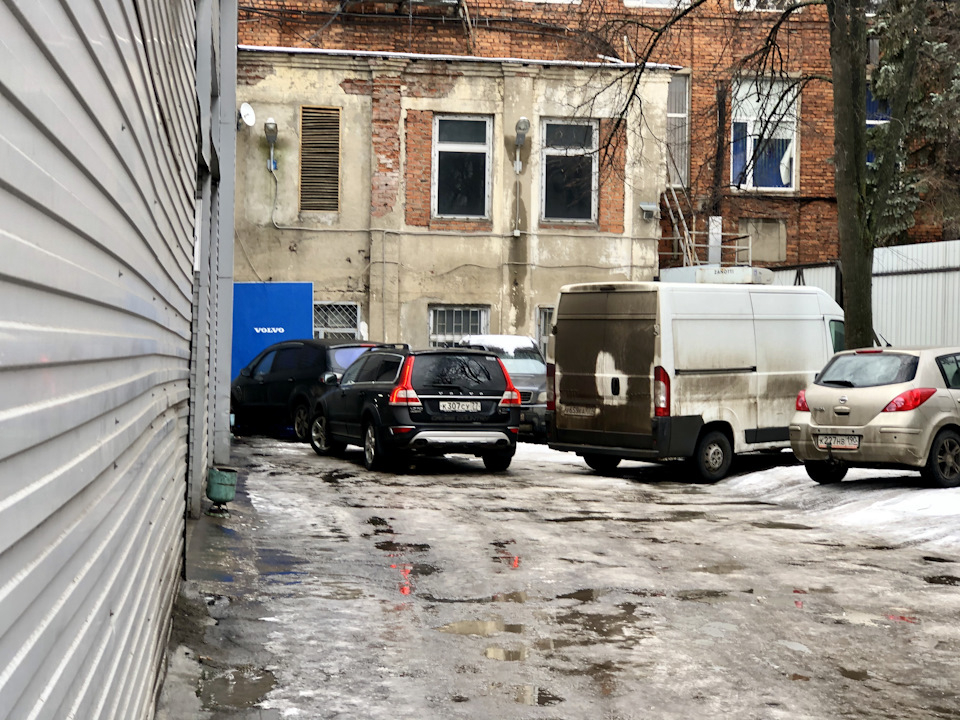 Фото в бортжурнале Volvo XC70 III