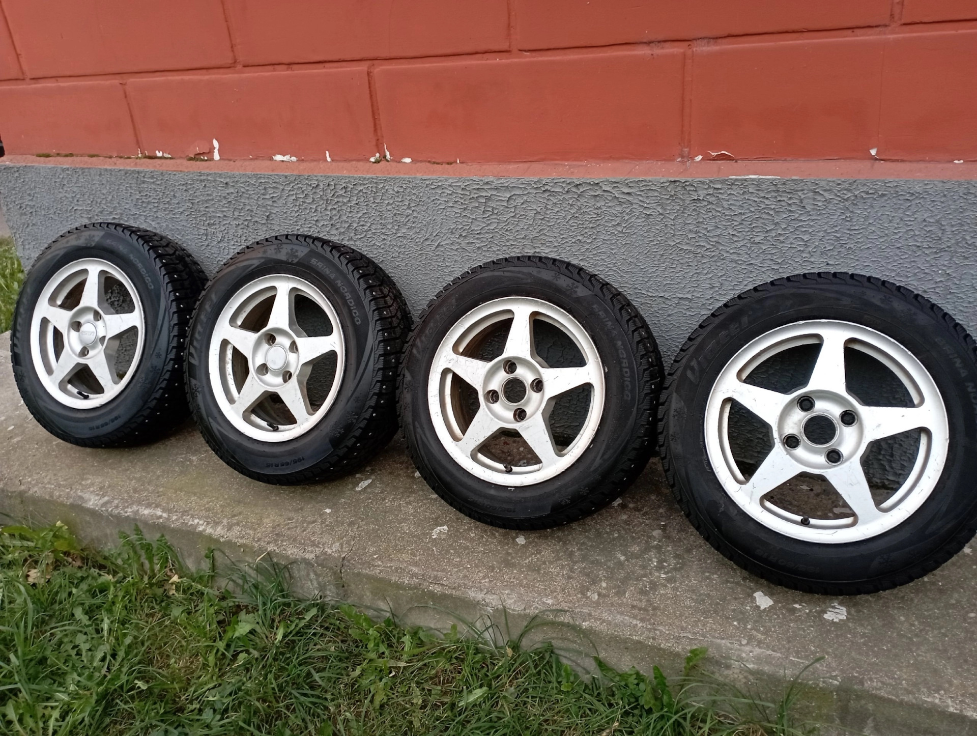 Очередная покупка — Ford Fusion, 1,4 л, 2006 года | колёсные диски | DRIVE2