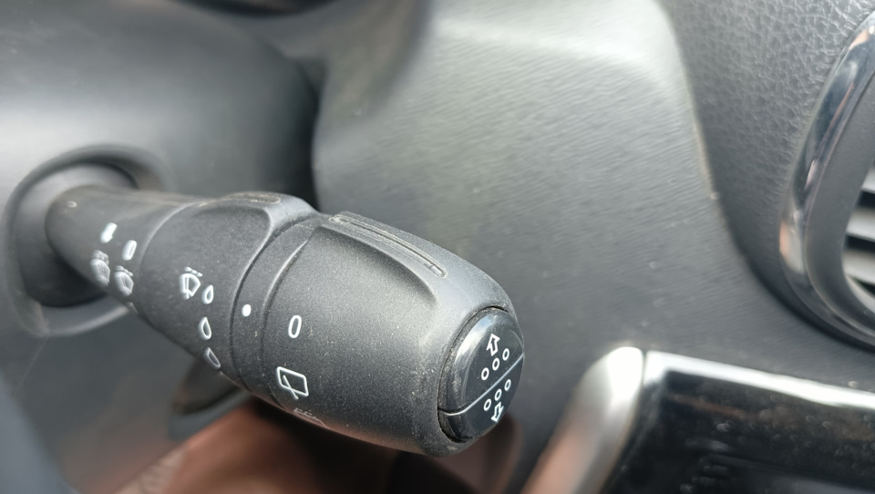 Рычаг дворников с регулировкой интервала — Nissan Terrano III, 2 л ...