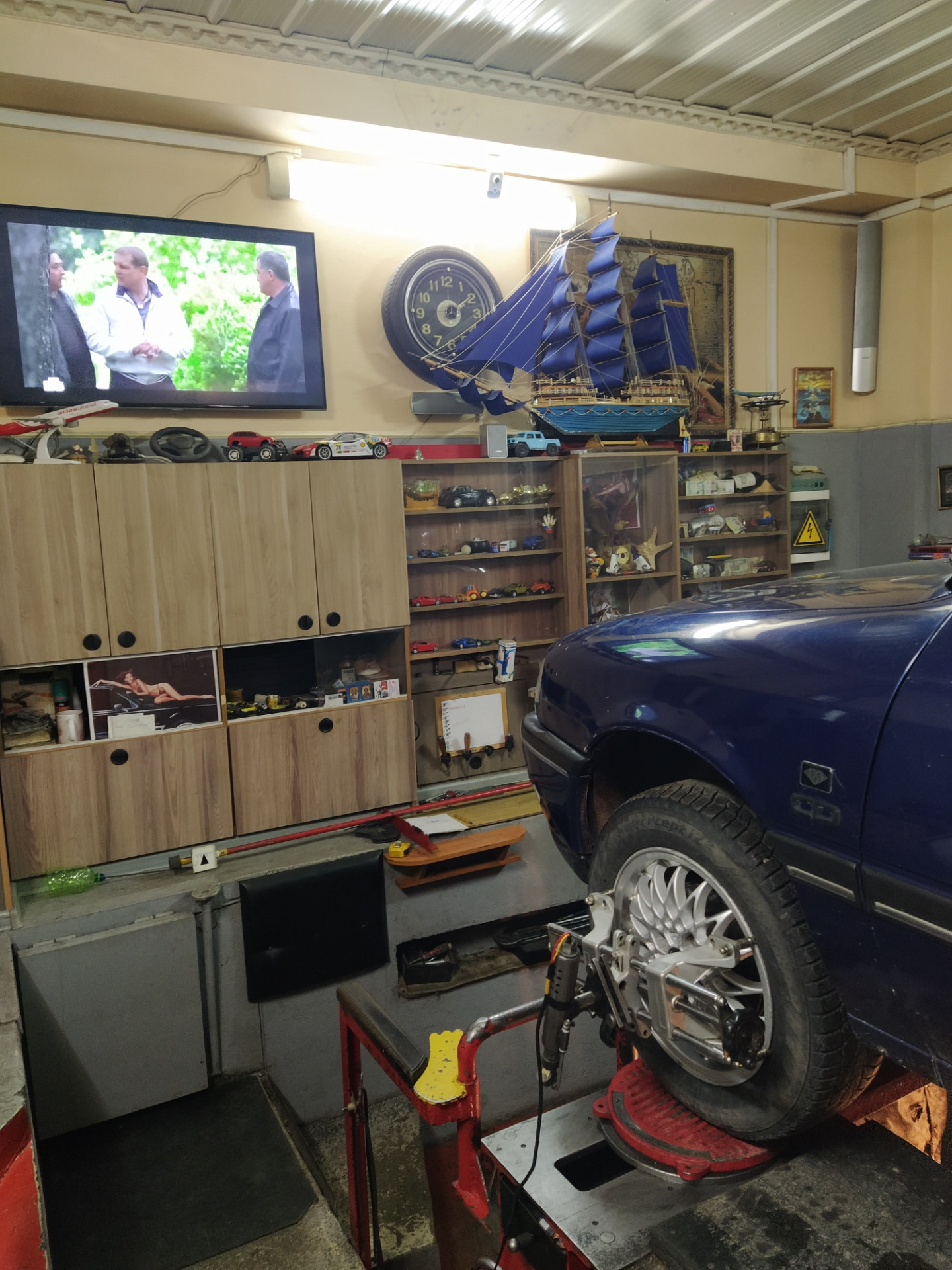 Вибрация по кузову при 120км/ч — Opel Vectra A, 2 л, 1992 года ...