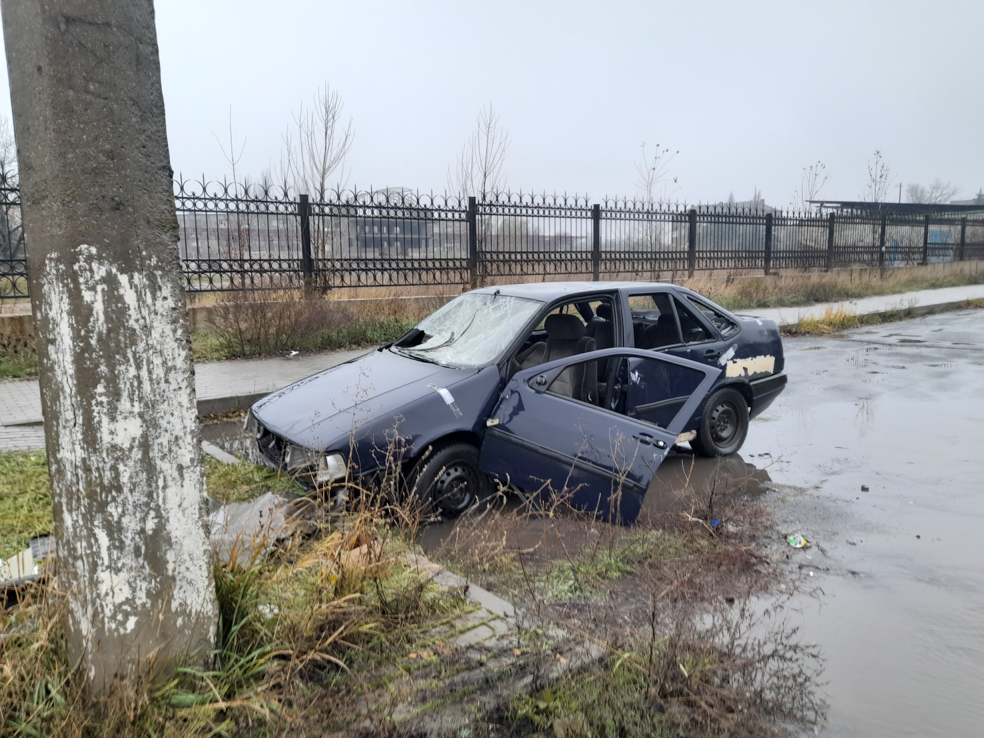 Опечатанный Fiat Tempra и брошенный на месте ДТП Макеевка — Сообщество  «Брошенные Машины» на DRIVE2