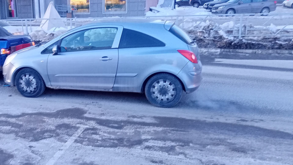 Помогите при 40км)ч горит ABS — Opel Corsa D, 1,2 л, 2007 года ...